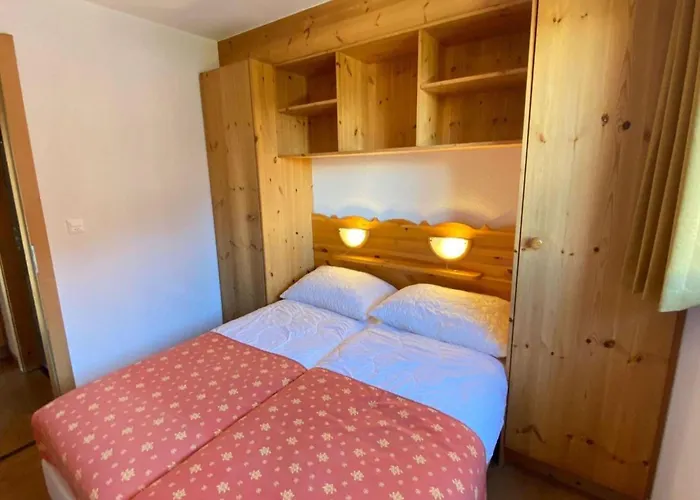 Spacious With View Apartament