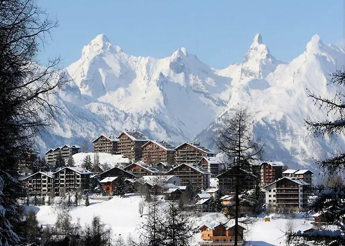 Spacious With View 南达